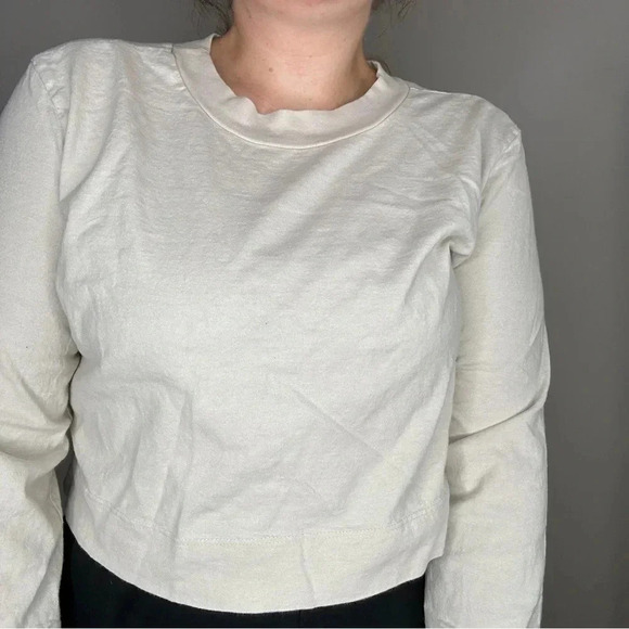 Tan lines by Sivan - Beige Cropped Long Sleeve Shirt - Picture 5 of 5